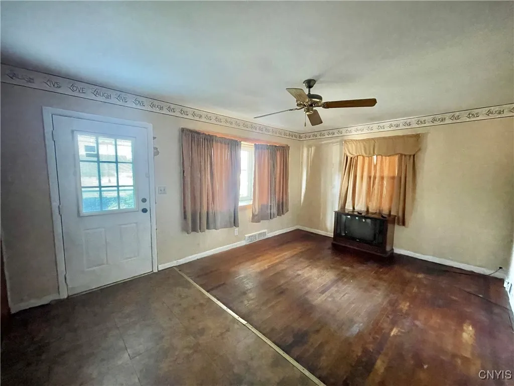 108 Downer Street, Van Buren, New York 13027, Van Buren, New York 13027, 3 Bedrooms Bedrooms, 7 Rooms Rooms,1 BathroomBathrooms,Residential,For Sale,108 Downer Street, Van Buren, New York 13027,0,S1636399