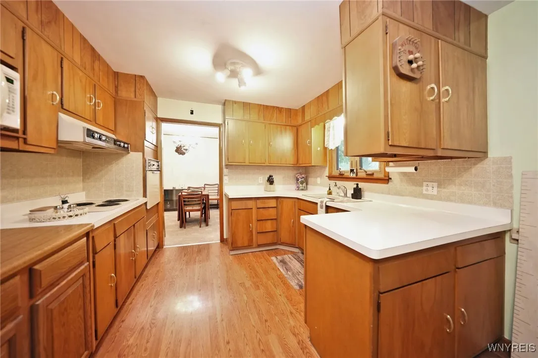 98 North Main Street, Castile, New York 14427, Castile, New York 14427, 3 Bedrooms Bedrooms, 8 Rooms Rooms,1 BathroomBathrooms,Residential,For Sale,98 North Main Street, Castile, New York 14427,0,B1636296