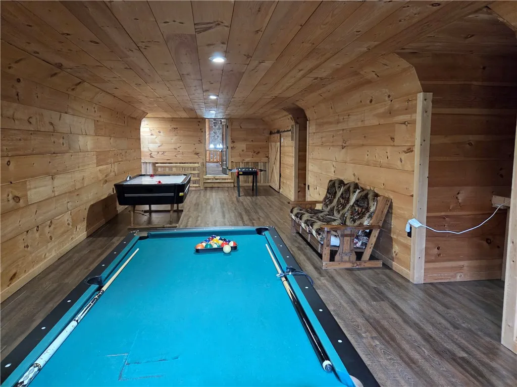 5517 Norris Road, Huron, New York 14516, Huron, New York 14516, 3 Bedrooms Bedrooms, 8 Rooms Rooms,4 BathroomsBathrooms,Residential,For Sale,5517 Norris Road, Huron, New York 14516,0,R1635395
