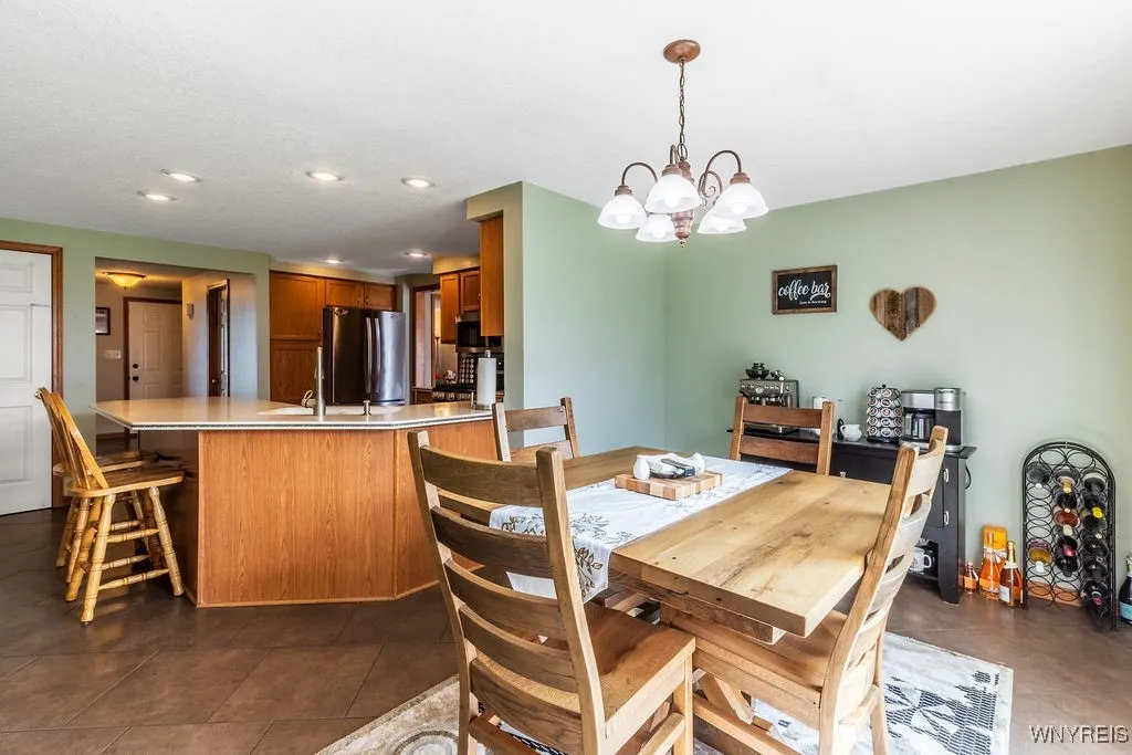 Breakfast room for a causal dining space