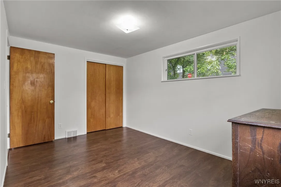 244 Tennyson Terrace, Amherst, New York 14221, Amherst, New York 14221, 3 Bedrooms Bedrooms, 5 Rooms Rooms,1 BathroomBathrooms,Residential,For Sale,244 Tennyson Terrace, Amherst, New York 14221,0,B1636391