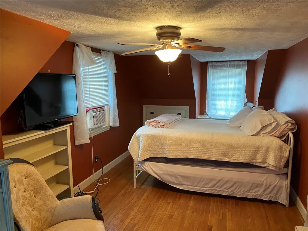 1838 West Water Street, Elmira, New York 14905, Elmira, New York 14905, 3 Bedrooms Bedrooms, 9 Rooms Rooms,2 BathroomsBathrooms,Residential,For Sale,1838 West Water Street, Elmira, New York 14905,0,R1635982