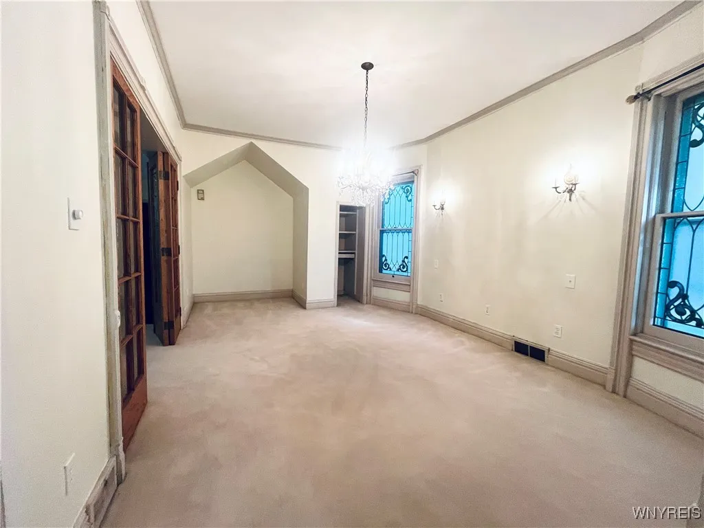 411 Norwood Avenue, Buffalo, New York 14222, Buffalo, New York 14222, 2 Bedrooms Bedrooms, 6 Rooms Rooms,2 BathroomsBathrooms,Residential Lease,For Rent,411 Norwood Avenue, Buffalo, New York 14222,0,B1636566