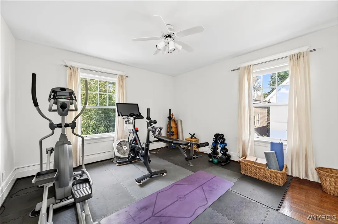 165 Summit Ave, Buffalo, New York 14214, Buffalo, New York 14214, 4 Bedrooms Bedrooms, 10 Rooms Rooms,2 BathroomsBathrooms,Residential,Closed,165 Summit Ave, Buffalo, New York 14214,0,B1636215