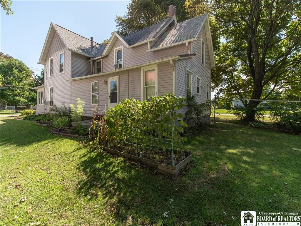 8667 Fay Street, Portland, New York 14769, Portland, New York 14769, 3 Bedrooms Bedrooms, 7 Rooms Rooms,1 BathroomBathrooms,Residential,For Sale,8667 Fay Street, Portland, New York 14769,0,R1633964