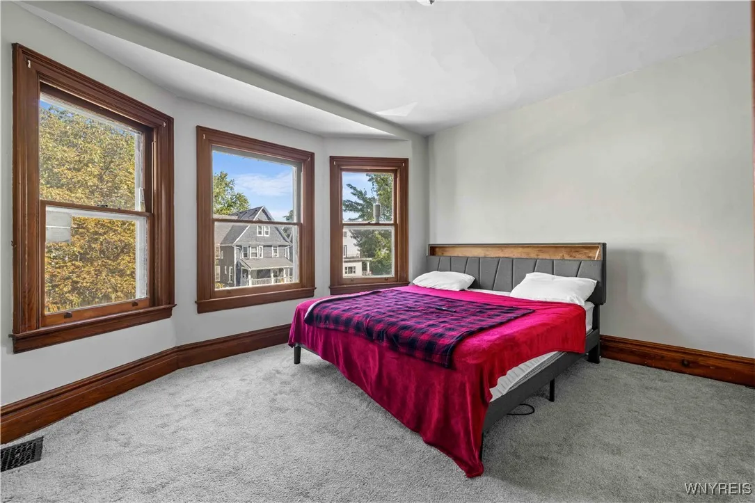 141 Loring Avenue, Buffalo, New York 14208, Buffalo, New York 14208, 4 Bedrooms Bedrooms, 11 Rooms Rooms,2 BathroomsBathrooms,Residential,For Sale,141 Loring Avenue, Buffalo, New York 14208,0,B1636097