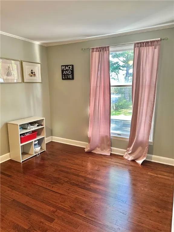 13 Summit Street, Norwich, New York 13815, Norwich, New York 13815, 5 Bedrooms Bedrooms, 13 Rooms Rooms,2 BathroomsBathrooms,Residential,For Sale,13 Summit Street, Norwich, New York 13815,0,R1636183