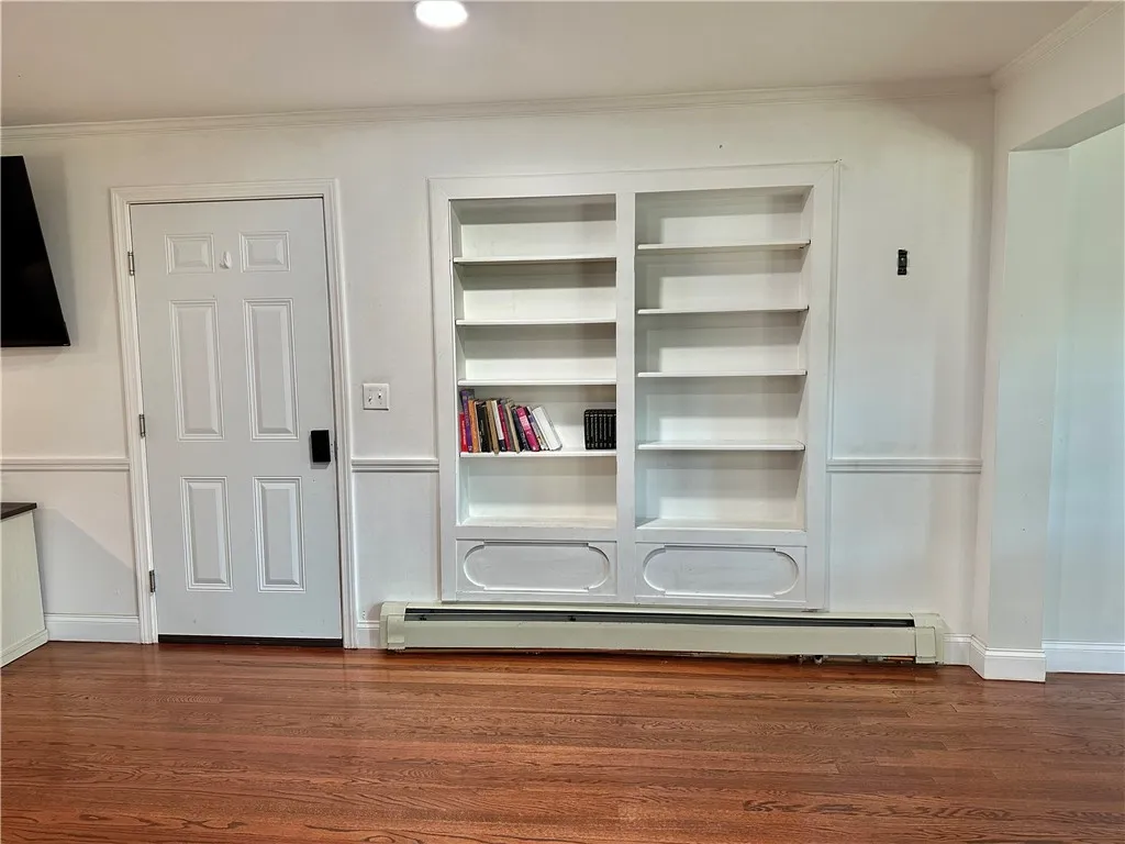 13 Summit Street, Norwich, New York 13815, Norwich, New York 13815, 5 Bedrooms Bedrooms, 13 Rooms Rooms,2 BathroomsBathrooms,Residential,For Sale,13 Summit Street, Norwich, New York 13815,0,R1636183