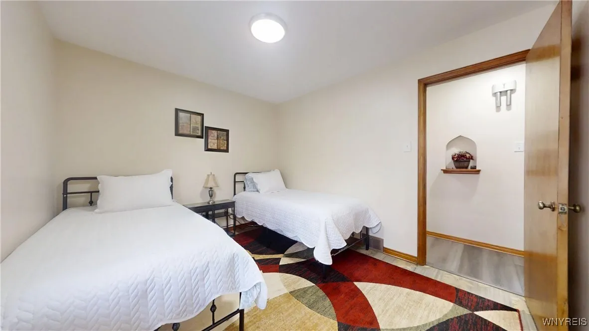 532 16th Street, Niagara Falls, New York 14301, Niagara Falls, New York 14301, 3 Bedrooms Bedrooms, 5 Rooms Rooms,1 BathroomBathrooms,Residential Lease,For Rent,532 16th Street, Niagara Falls, New York 14301,0,B1636609
