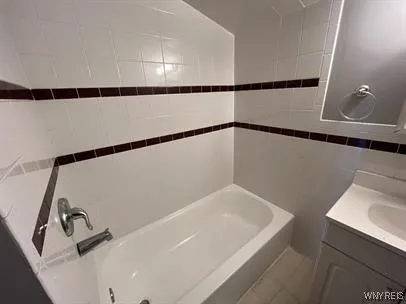 247 Lock Street, Lockport City, New York 14094, Lockport City, New York 14094, 5 Bedrooms Bedrooms, ,3 BathroomsBathrooms,Residential,For Sale,247 Lock Street, Lockport City, New York 14094,0,B1636592