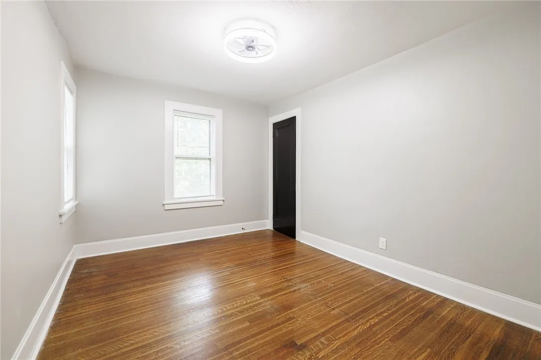 216 Seneca Parkway, Rochester, New York 14613, Rochester, New York 14613, 7 Bedrooms Bedrooms, 10 Rooms Rooms,3 BathroomsBathrooms,Residential,For Sale,216 Seneca Parkway, Rochester, New York 14613,0,R1636286