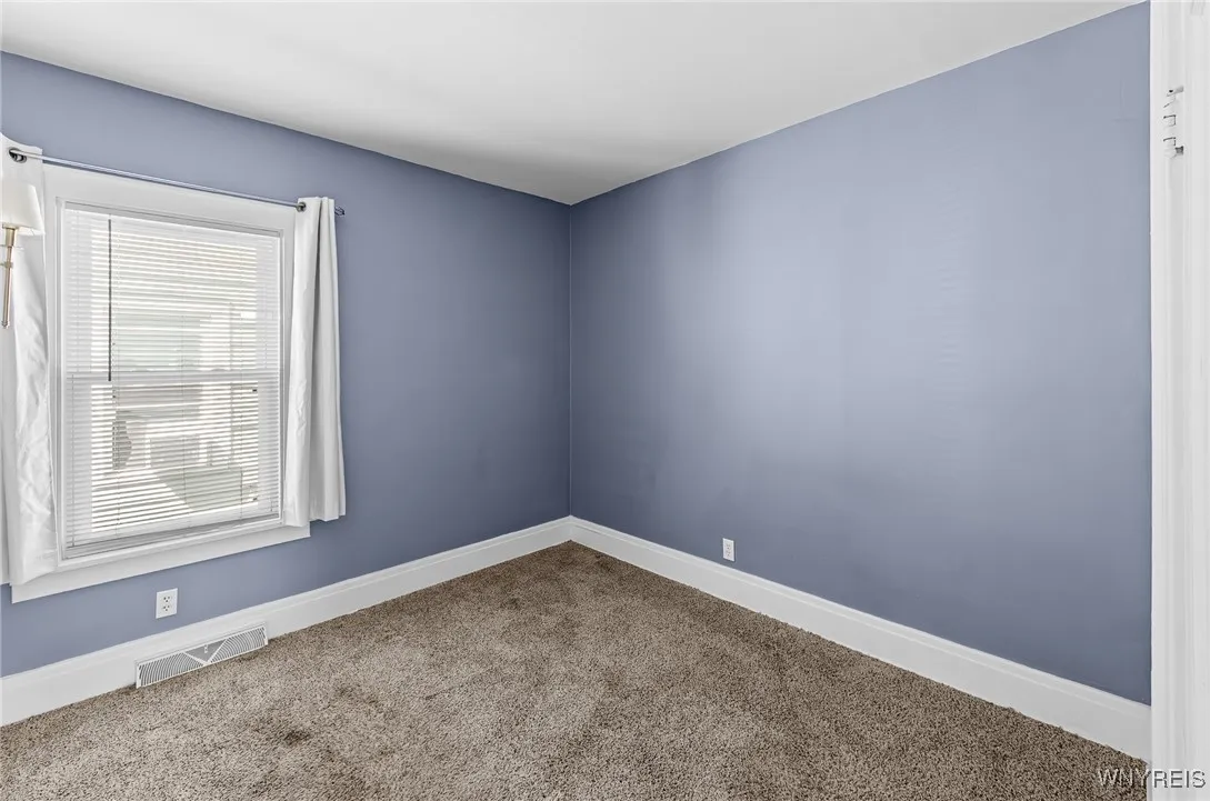 371 Hamilton Boulevard, Tonawanda, New York 14217, Tonawanda, New York 14217, 4 Bedrooms Bedrooms, ,2 BathroomsBathrooms,Residential,Closed,371 Hamilton Boulevard, Tonawanda, New York 14217,0,B1636130