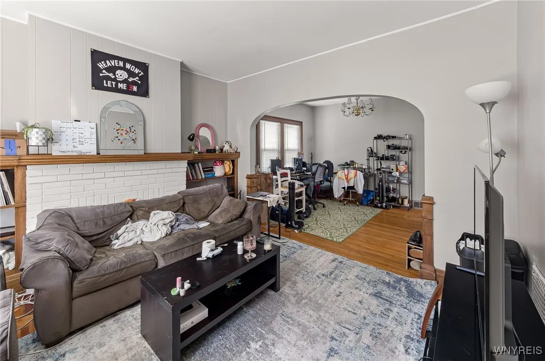 371 Hamilton Boulevard, Tonawanda, New York 14217, Tonawanda, New York 14217, 4 Bedrooms Bedrooms, ,2 BathroomsBathrooms,Residential,Closed,371 Hamilton Boulevard, Tonawanda, New York 14217,0,B1636130