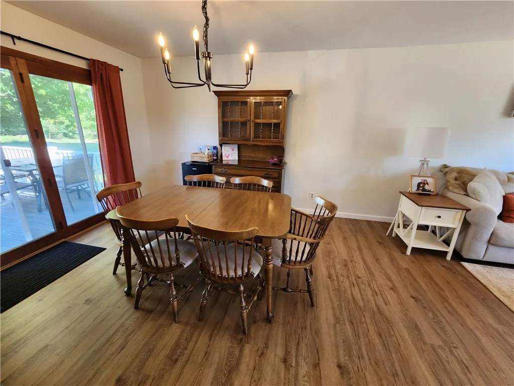1 Pine Circle, Mt Morris, New York 14510, Mt Morris, New York 14510, 4 Bedrooms Bedrooms, 7 Rooms Rooms,2 BathroomsBathrooms,Residential,For Sale,1 Pine Circle, Mt Morris, New York 14510,0,R1635077