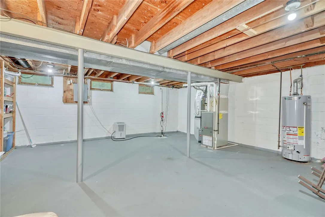 59 Arrowhead Lane, Penfield, New York 14526, Penfield, New York 14526, 4 Bedrooms Bedrooms, 8 Rooms Rooms,1 BathroomBathrooms,Residential,Closed,59 Arrowhead Lane, Penfield, New York 14526,0,R1636675