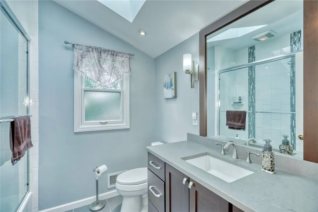 59 Arrowhead Lane, Penfield, New York 14526, Penfield, New York 14526, 4 Bedrooms Bedrooms, 8 Rooms Rooms,1 BathroomBathrooms,Residential,Closed,59 Arrowhead Lane, Penfield, New York 14526,0,R1636675