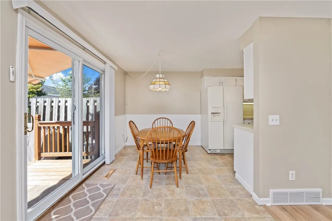 187 South Estate Drive, Webster, New York 14580, Webster, New York 14580, 3 Bedrooms Bedrooms, 7 Rooms Rooms,1 BathroomBathrooms,Residential,Closed,187 South Estate Drive, Webster, New York 14580,0,R1636680