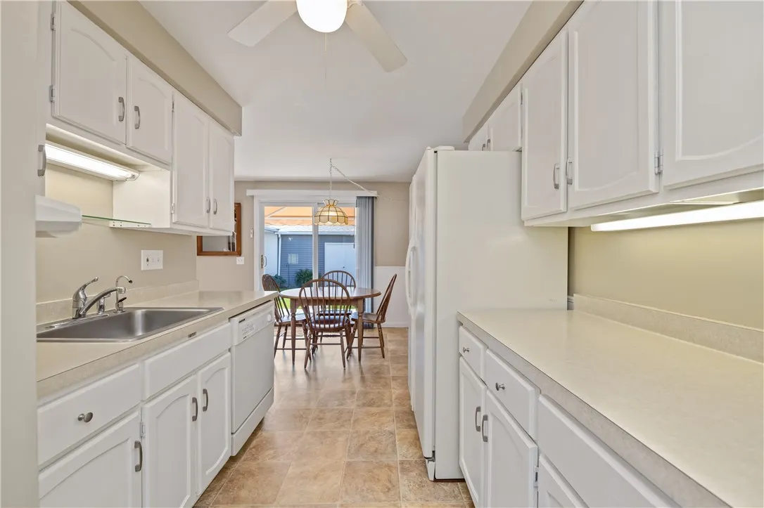 187 South Estate Drive, Webster, New York 14580, Webster, New York 14580, 3 Bedrooms Bedrooms, 7 Rooms Rooms,1 BathroomBathrooms,Residential,Closed,187 South Estate Drive, Webster, New York 14580,0,R1636680