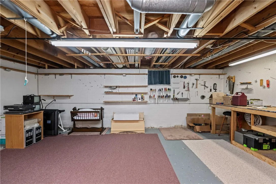 187 South Estate Drive, Webster, New York 14580, Webster, New York 14580, 3 Bedrooms Bedrooms, 7 Rooms Rooms,1 BathroomBathrooms,Residential,Closed,187 South Estate Drive, Webster, New York 14580,0,R1636680