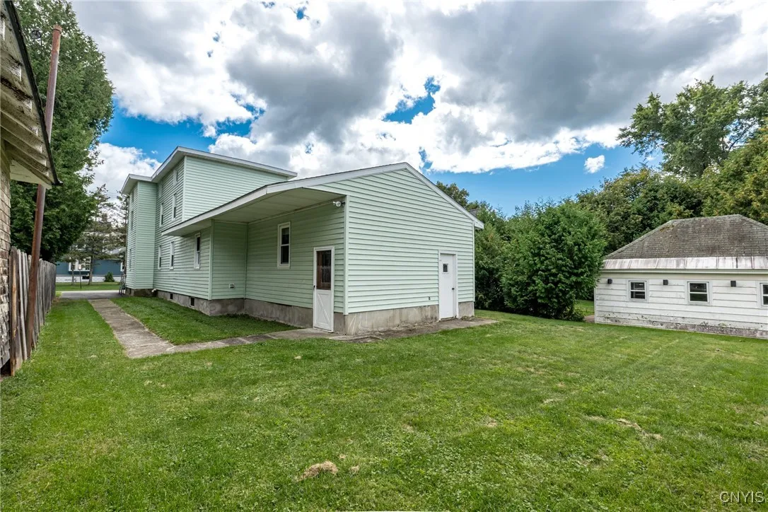 617 North Jay Street, Rome, New York 13440, Rome, New York 13440, 3 Bedrooms Bedrooms, 9 Rooms Rooms,2 BathroomsBathrooms,Residential,Closed,617 North Jay Street, Rome, New York 13440,0,S1636221