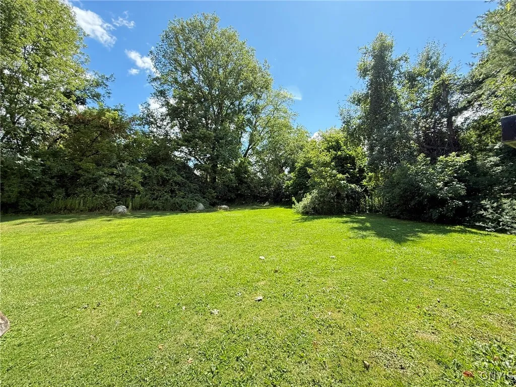 377 Village Blvd. North, Van Buren, New York 13027, Van Buren, New York 13027, 2 Bedrooms Bedrooms, 5 Rooms Rooms,1 BathroomBathrooms,Residential,Closed,377 Village Blvd. North, Van Buren, New York 13027,0,S1635480