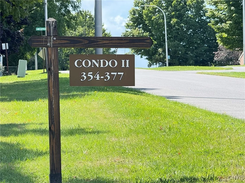 377 Village Blvd. North, Van Buren, New York 13027, Van Buren, New York 13027, 2 Bedrooms Bedrooms, 5 Rooms Rooms,1 BathroomBathrooms,Residential,Closed,377 Village Blvd. North, Van Buren, New York 13027,0,S1635480