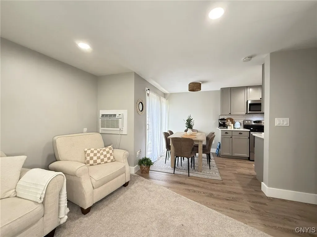 377 Village Blvd. North, Van Buren, New York 13027, Van Buren, New York 13027, 2 Bedrooms Bedrooms, 5 Rooms Rooms,1 BathroomBathrooms,Residential,Closed,377 Village Blvd. North, Van Buren, New York 13027,0,S1635480