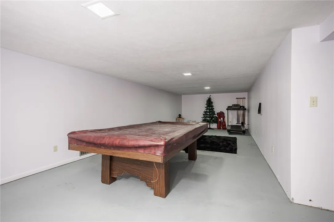 14444 E Bacon Rd Road, Albion, New York 14411, Albion, New York 14411, 4 Bedrooms Bedrooms, 7 Rooms Rooms,2 BathroomsBathrooms,Residential,Closed,14444 E Bacon Rd Road, Albion, New York 14411,0,R1633064
