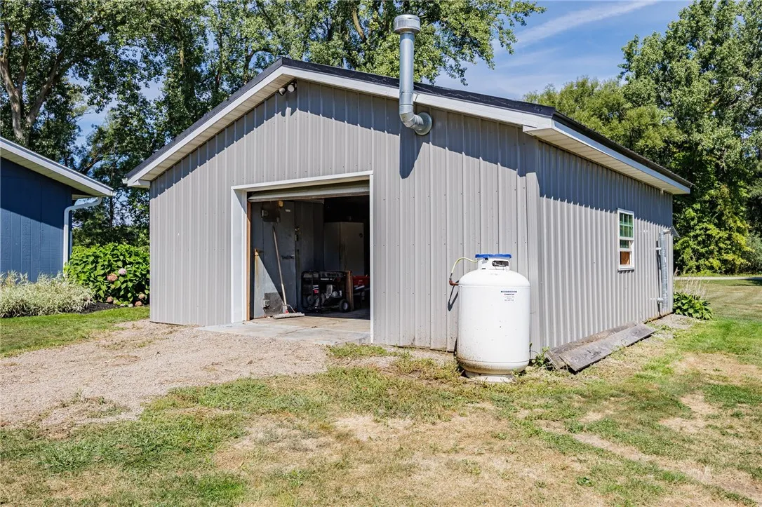 14444 E Bacon Rd Road, Albion, New York 14411, Albion, New York 14411, 4 Bedrooms Bedrooms, 7 Rooms Rooms,2 BathroomsBathrooms,Residential,Closed,14444 E Bacon Rd Road, Albion, New York 14411,0,R1633064