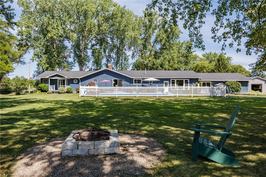 14444 E Bacon Rd Road, Albion, New York 14411, Albion, New York 14411, 4 Bedrooms Bedrooms, 7 Rooms Rooms,2 BathroomsBathrooms,Residential,Closed,14444 E Bacon Rd Road, Albion, New York 14411,0,R1633064