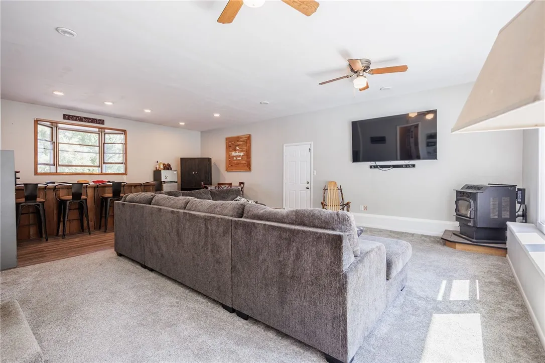 14444 E Bacon Rd Road, Albion, New York 14411, Albion, New York 14411, 4 Bedrooms Bedrooms, 7 Rooms Rooms,2 BathroomsBathrooms,Residential,Closed,14444 E Bacon Rd Road, Albion, New York 14411,0,R1633064