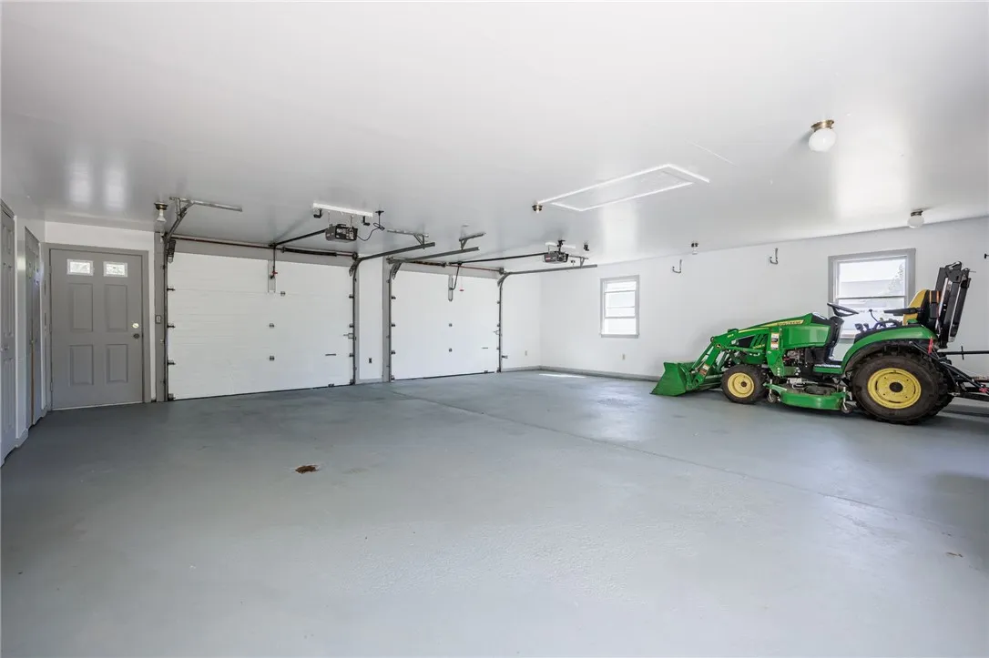 14444 E Bacon Rd Road, Albion, New York 14411, Albion, New York 14411, 4 Bedrooms Bedrooms, 7 Rooms Rooms,2 BathroomsBathrooms,Residential,Closed,14444 E Bacon Rd Road, Albion, New York 14411,0,R1633064