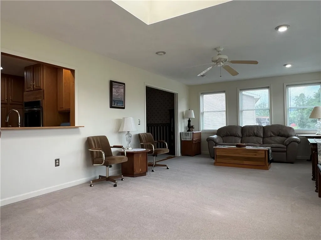 212 Timothy Lane, Horseheads, New York 14845, Horseheads, New York 14845, 4 Bedrooms Bedrooms, 9 Rooms Rooms,2 BathroomsBathrooms,Residential,Closed,212 Timothy Lane, Horseheads, New York 14845,0,R1634050