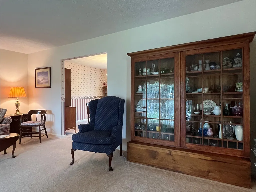 212 Timothy Lane, Horseheads, New York 14845, Horseheads, New York 14845, 4 Bedrooms Bedrooms, 9 Rooms Rooms,2 BathroomsBathrooms,Residential,Closed,212 Timothy Lane, Horseheads, New York 14845,0,R1634050