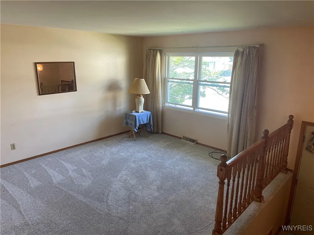 41 Wedgewood Drive, West Seneca, New York 14224, West Seneca, New York 14224, 3 Bedrooms Bedrooms, 6 Rooms Rooms,1 BathroomBathrooms,Residential,For Sale,41 Wedgewood Drive, West Seneca, New York 14224,0,B1636512
