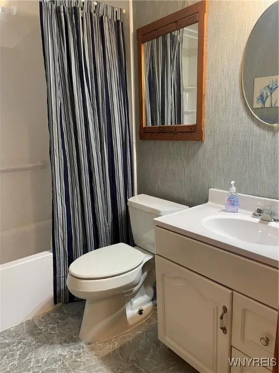 41 Wedgewood Drive, West Seneca, New York 14224, West Seneca, New York 14224, 3 Bedrooms Bedrooms, 6 Rooms Rooms,1 BathroomBathrooms,Residential,For Sale,41 Wedgewood Drive, West Seneca, New York 14224,0,B1636512