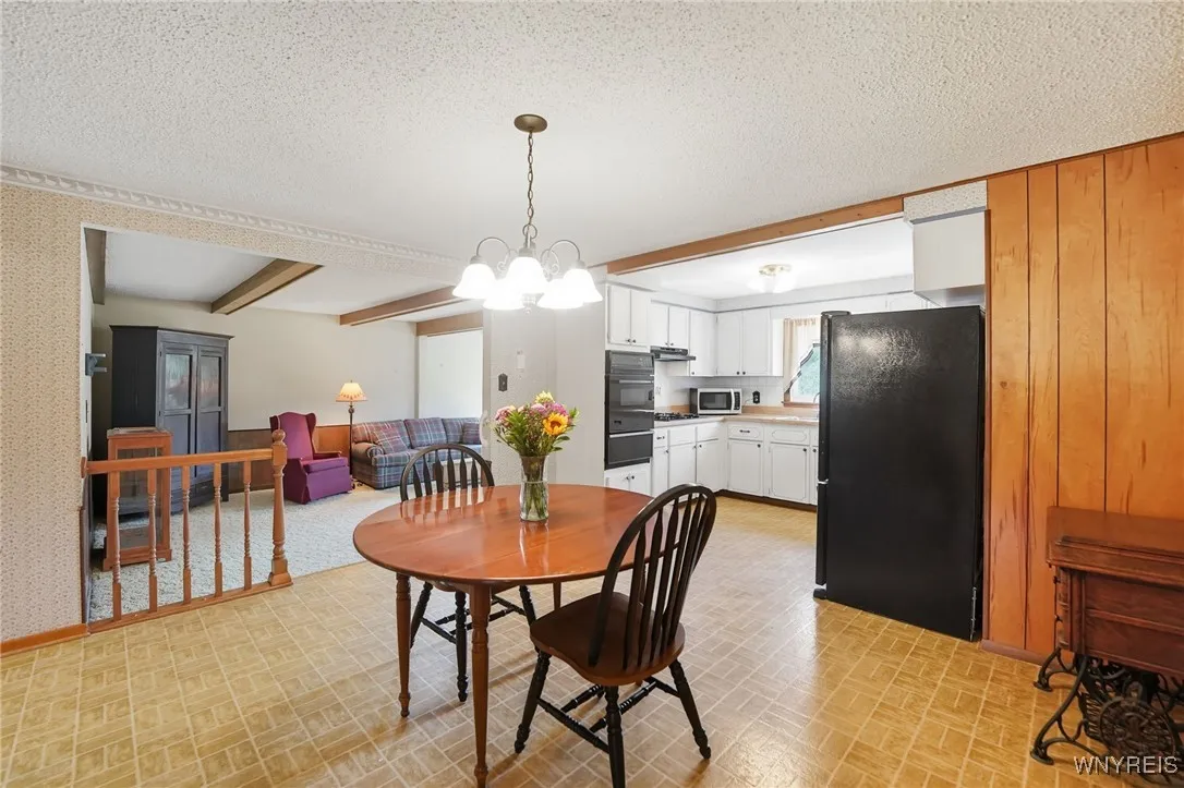 58 Suzette Drive, Cheektowaga, New York 14227, Cheektowaga, New York 14227, 3 Bedrooms Bedrooms, 6 Rooms Rooms,1 BathroomBathrooms,Residential,Closed,58 Suzette Drive, Cheektowaga, New York 14227,0,B1634616