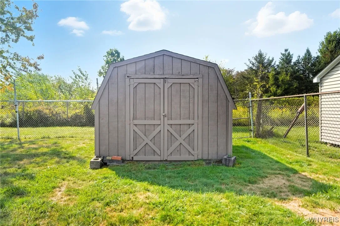 58 Suzette Drive, Cheektowaga, New York 14227, Cheektowaga, New York 14227, 3 Bedrooms Bedrooms, 6 Rooms Rooms,1 BathroomBathrooms,Residential,Closed,58 Suzette Drive, Cheektowaga, New York 14227,0,B1634616