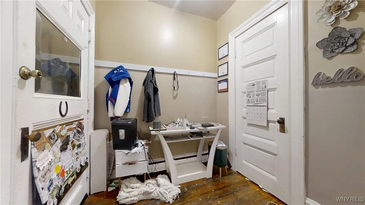 715 Prospect Avenue, Buffalo, New York 14213, Buffalo, New York 14213, 6 Bedrooms Bedrooms, ,2 BathroomsBathrooms,Residential,For Sale,715 Prospect Avenue, Buffalo, New York 14213,0,B1633721