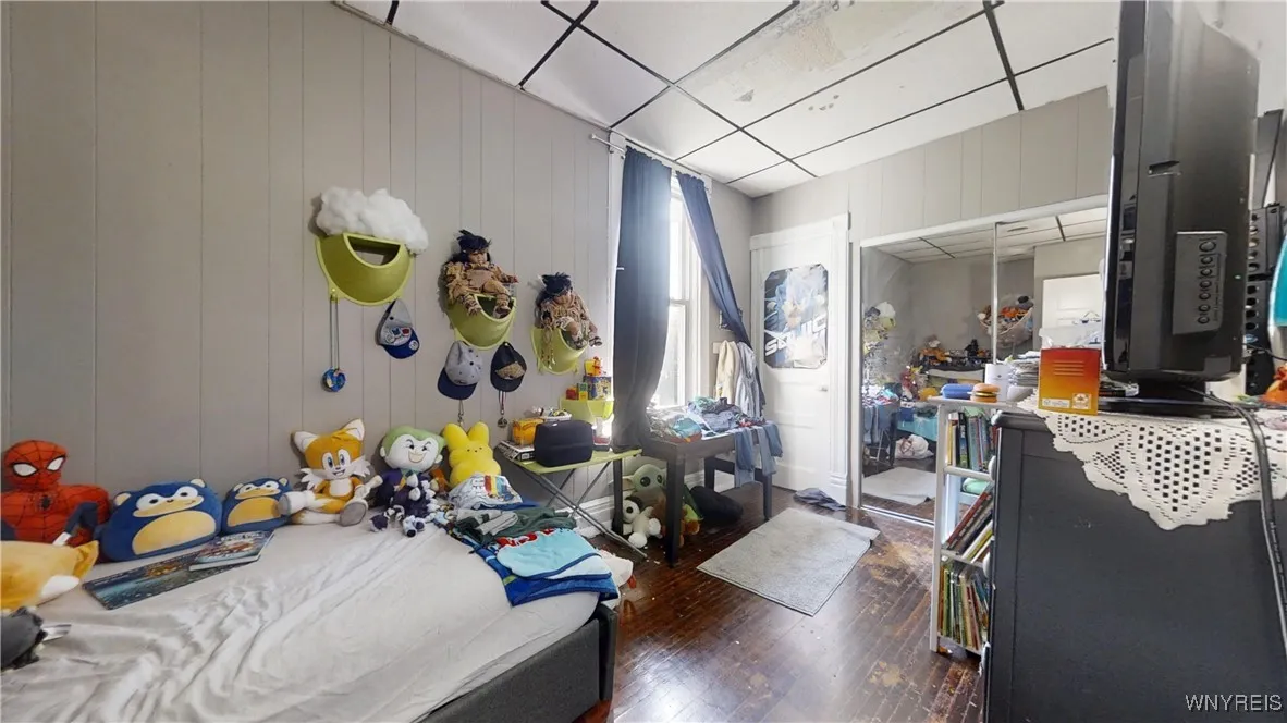 715 Prospect Avenue, Buffalo, New York 14213, Buffalo, New York 14213, 6 Bedrooms Bedrooms, ,2 BathroomsBathrooms,Residential,For Sale,715 Prospect Avenue, Buffalo, New York 14213,0,B1633721