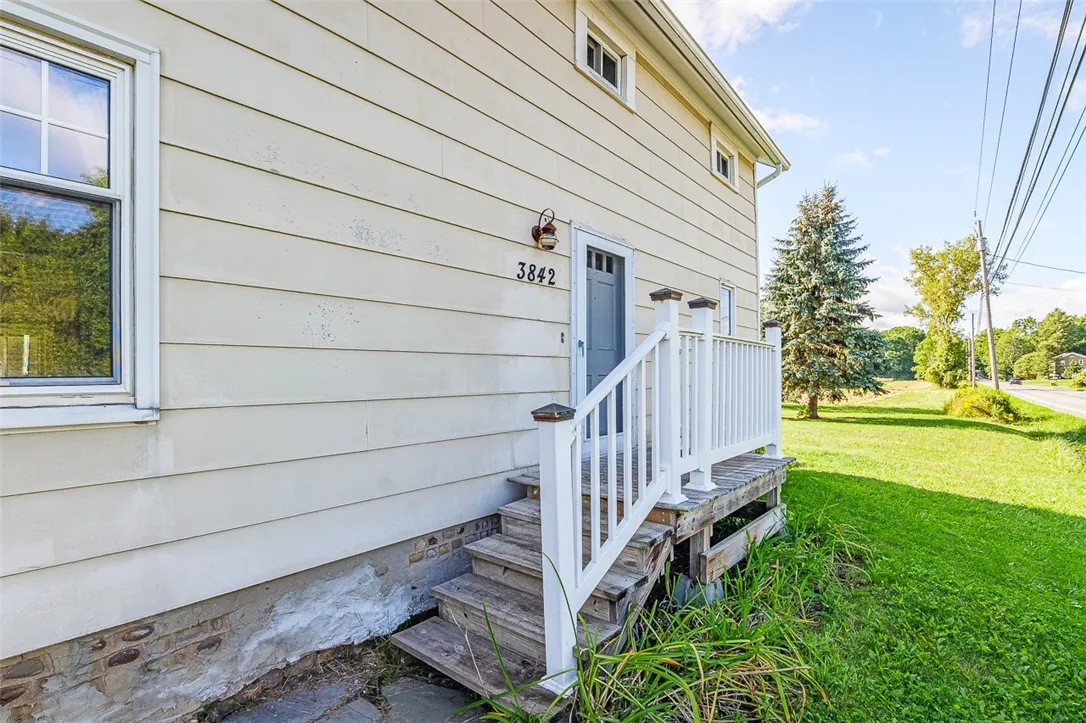 3842 Clover Street, Mendon, New York 14467, Mendon, New York 14467, 3 Bedrooms Bedrooms, 6 Rooms Rooms,2 BathroomsBathrooms,Residential,For Sale,3842 Clover Street, Mendon, New York 14467,0,R1636291