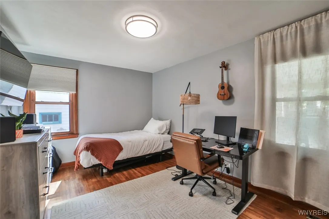 4 Highview Court, Cheektowaga, New York 14215, Cheektowaga, New York 14215, 2 Bedrooms Bedrooms, 6 Rooms Rooms,2 BathroomsBathrooms,Residential,For Sale,4 Highview Court, Cheektowaga, New York 14215,0,B1635718
