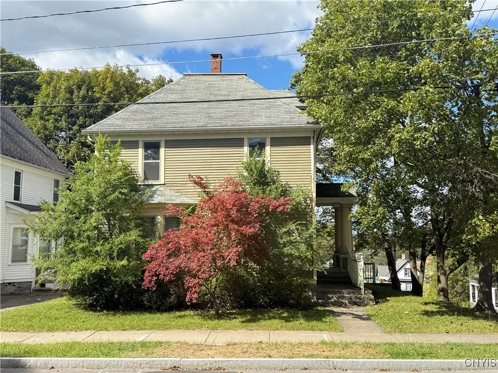 4 Pleasant Street, Cortland, New York 13045, Cortland, New York 13045, 4 Bedrooms Bedrooms, 7 Rooms Rooms,2 BathroomsBathrooms,Residential Lease,For Rent,4 Pleasant Street, Cortland, New York 13045,0,S1636712