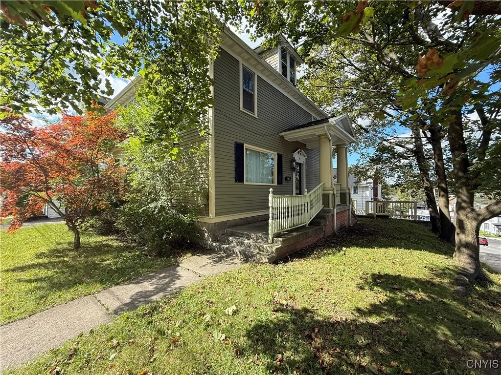 4 Pleasant Street, Cortland, New York 13045, Cortland, New York 13045, 4 Bedrooms Bedrooms, 7 Rooms Rooms,2 BathroomsBathrooms,Residential Lease,For Rent,4 Pleasant Street, Cortland, New York 13045,0,S1636712
