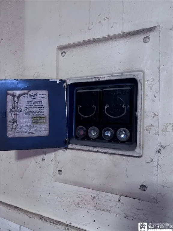 140 Seymour Street, Pomfret, New York 14063, Pomfret, New York 14063, 3 Bedrooms Bedrooms, 6 Rooms Rooms,1 BathroomBathrooms,Residential,Closed,140 Seymour Street, Pomfret, New York 14063,0,R1636105