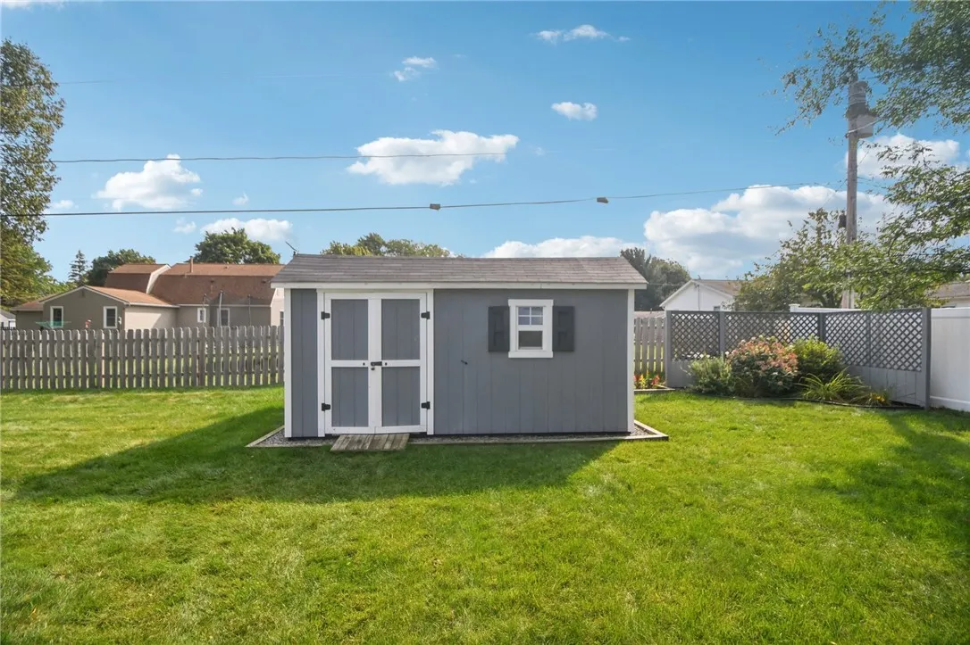 26 Webwood Circle, Greece, New York 14626, Greece, New York 14626, 4 Bedrooms Bedrooms, 8 Rooms Rooms,2 BathroomsBathrooms,Residential,Closed,26 Webwood Circle, Greece, New York 14626,0,R1631947