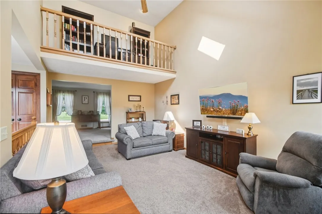 26 Webwood Circle, Greece, New York 14626, Greece, New York 14626, 4 Bedrooms Bedrooms, 8 Rooms Rooms,2 BathroomsBathrooms,Residential,Closed,26 Webwood Circle, Greece, New York 14626,0,R1631947