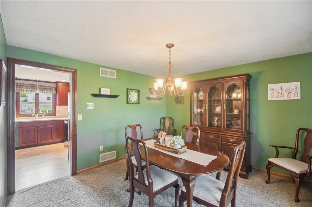 26 Webwood Circle, Greece, New York 14626, Greece, New York 14626, 4 Bedrooms Bedrooms, 8 Rooms Rooms,2 BathroomsBathrooms,Residential,Closed,26 Webwood Circle, Greece, New York 14626,0,R1631947