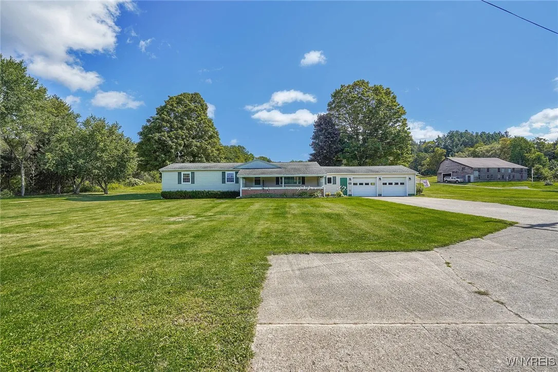 9862 Route 219, Ashford, New York 14171, Ashford, New York 14171, 3 Bedrooms Bedrooms, 12 Rooms Rooms,1 BathroomBathrooms,Residential,For Sale,9862 Route 219, Ashford, New York 14171,0,B1635236