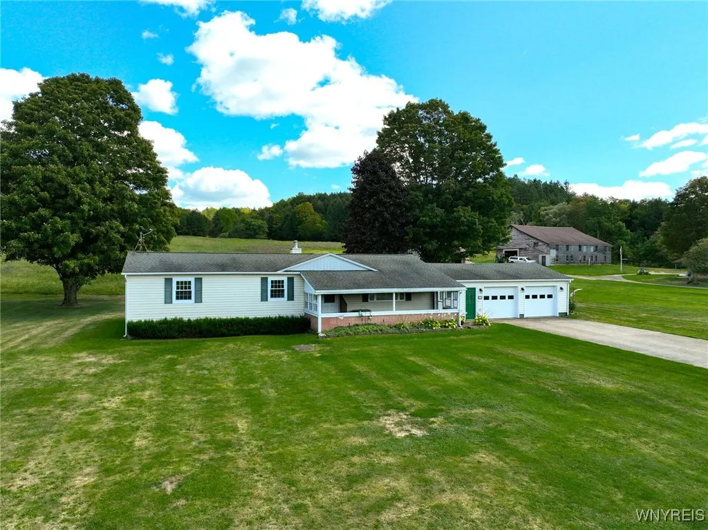 9862 Route 219, Ashford, New York 14171, Ashford, New York 14171, 3 Bedrooms Bedrooms, 12 Rooms Rooms,1 BathroomBathrooms,Residential,For Sale,9862 Route 219, Ashford, New York 14171,0,B1635236